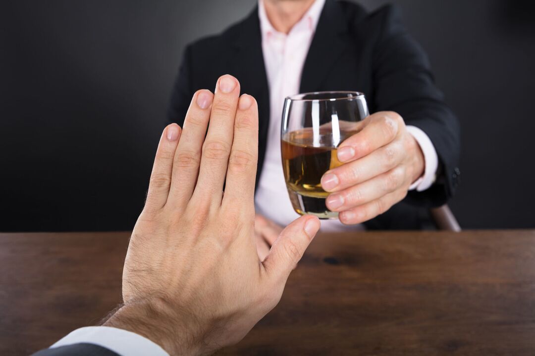 El tratamiento integral del alcoholismo te ayudará a dejar de beber para siempre